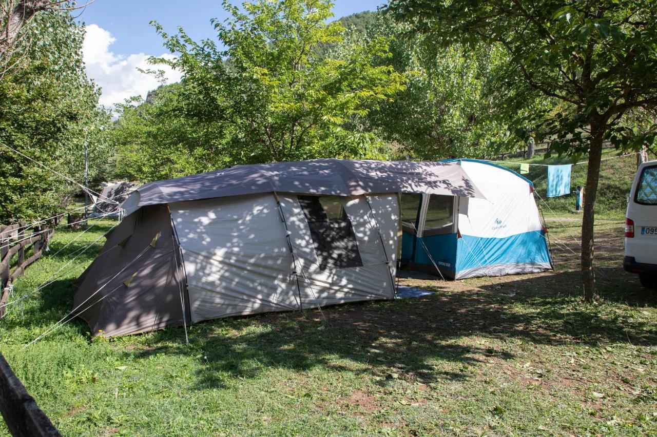 Camping Alta Ribagorca El Pont de Suert Exteriör bild
